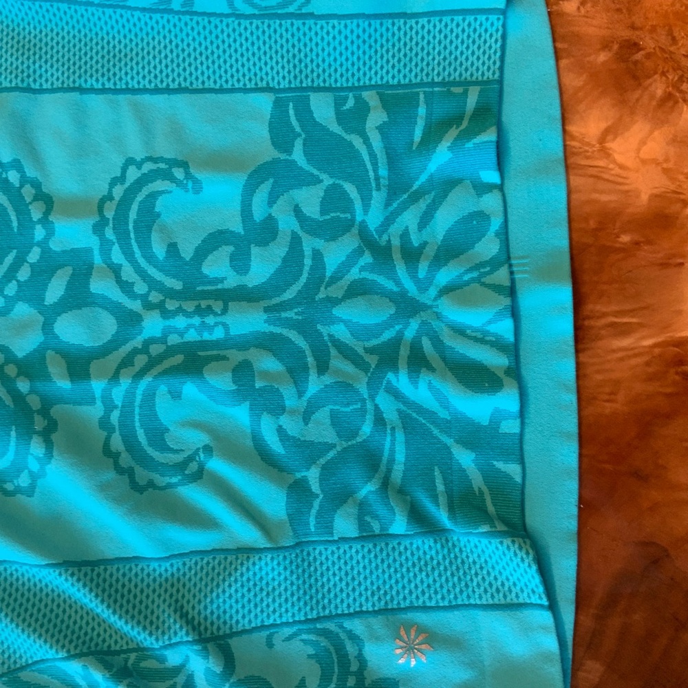 Athleta Teal Blue Winter Layer Patterned Top W Th… - image 2